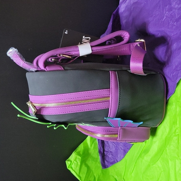 Maleficent Dragon Loungefly - Glow in the Dark - Picture 4 of 5